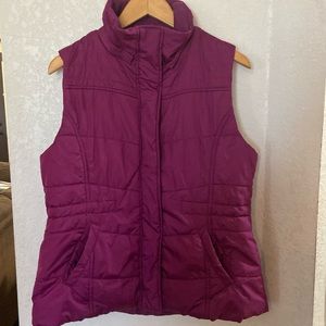 New York & Company Women's Full Front Zip Purple Puffer Vest Size Large